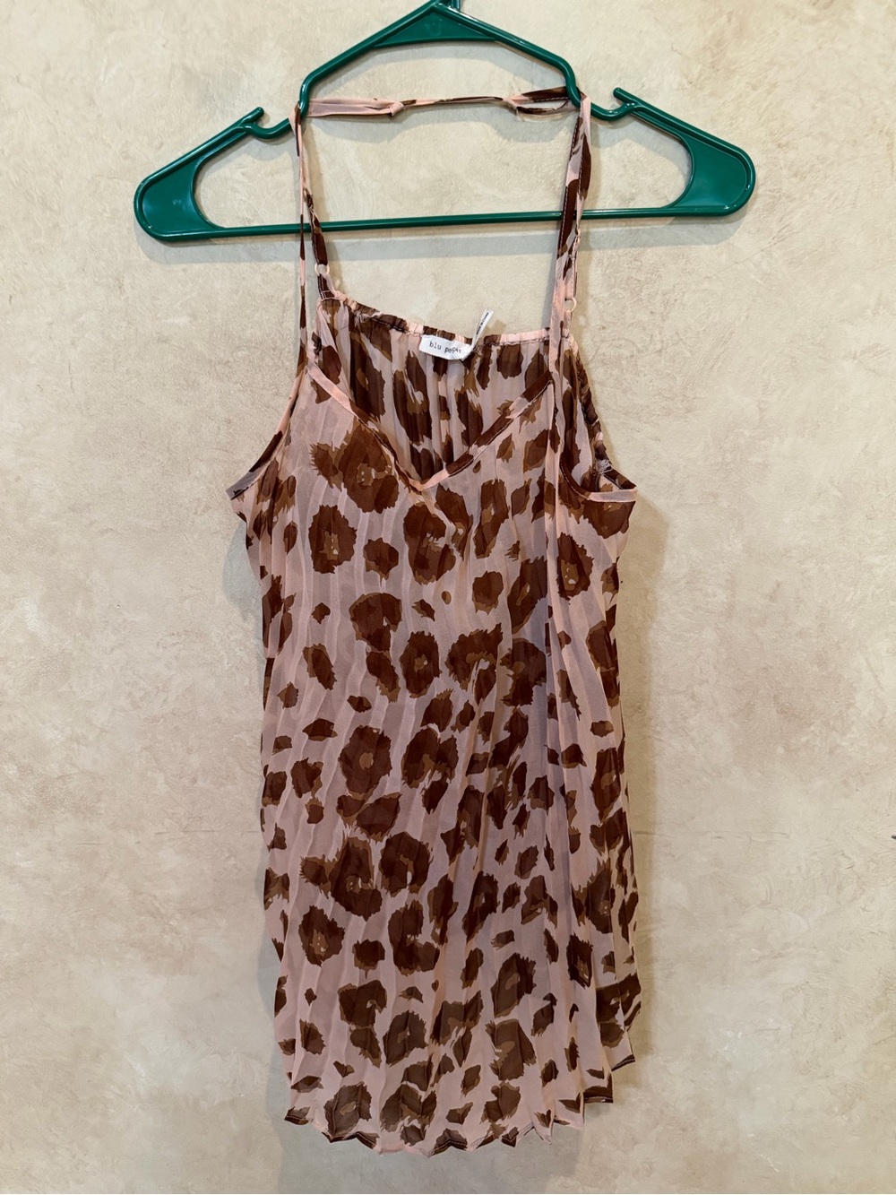 Blu Pepper blush Pink and Brown Leopard Print Pleated trapeze top large party